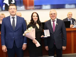 Почетным знаком «За безупречную службу в Нижегородской области» впервые наградили госслужащих региона